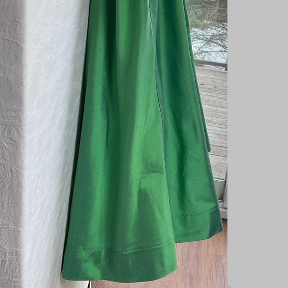 Custom Made Silk Occasion Dress, Green Silk Fully Lined w/ Crinoline @ Hemline M - Picture 14 of 16